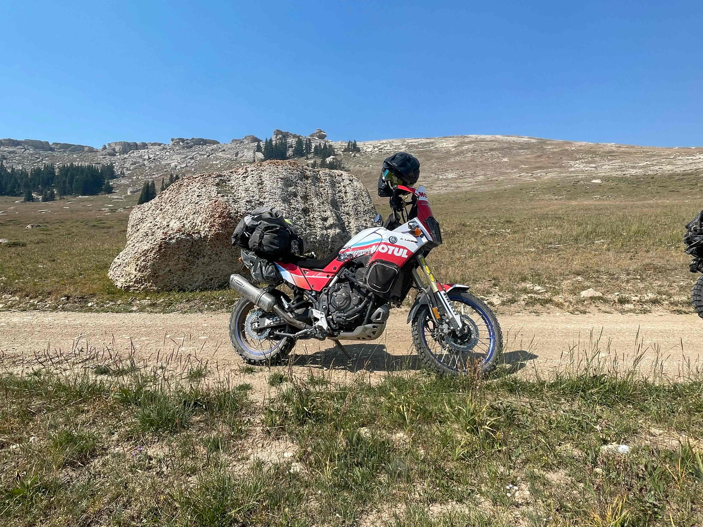 2020-2024 YAMAHA TENERE 700 Slip-On