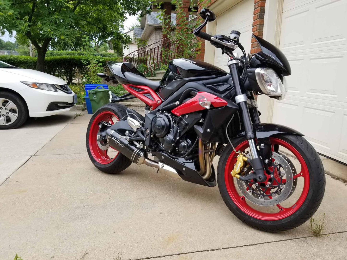 2013-2016 TRIUMPH STREET TRIPLE 675 Slip-On